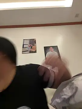 Snapshot of Tightwetholesxx chatting on February 24, 2026, 1:03 am Tightwetholesxx online show from February 24, 2026, 1:03 am