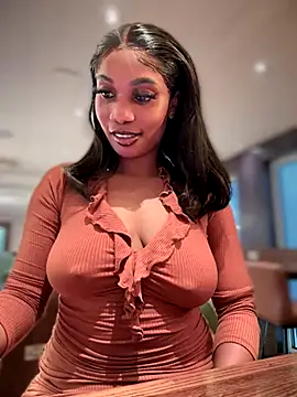   Nessa   online show from October 17, 2025, 11:13 am