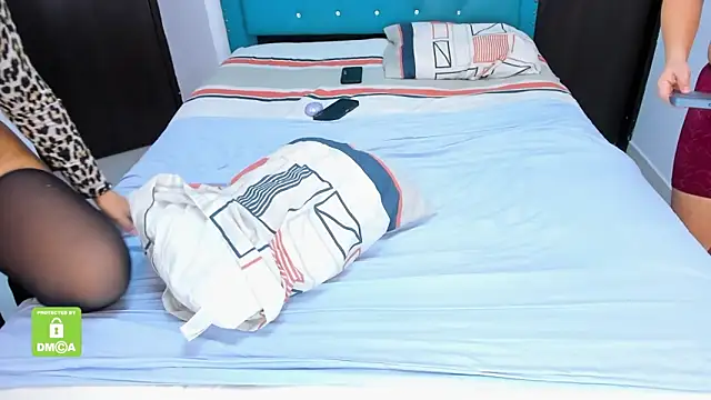 Squirt couple online show from October 30, 2025, 3:13 pm