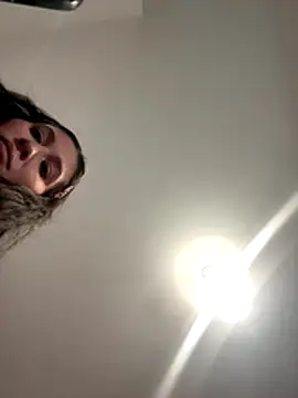 IrisBlues online show from December 17, 2025, 4:57 pm