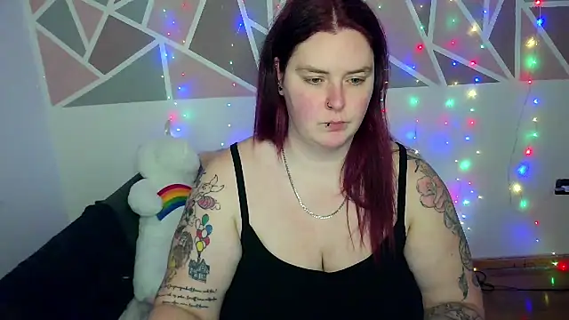 Snapshot of JoyceKyra91 chatting on January 26, 2025, 5:02 pm JoyceKyra91 online show from January 26, 2025, 5:02 pm