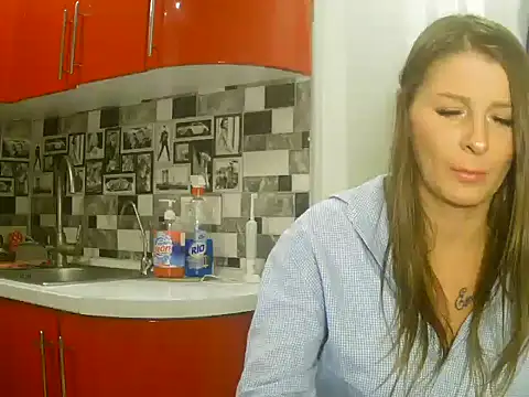 Snapshot of Valerivv chatting on September 30, 2025, 1:43 am Valerivv online show from September 30, 2025, 1:43 am