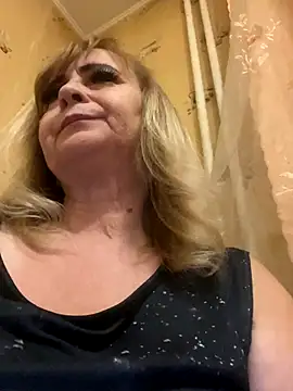 Irina2909xh online show from September 29, 2025, 9:41 pm