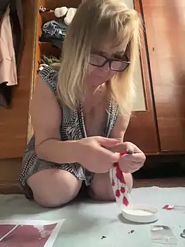 Snapshot of Irina2909@xh chatting on December 22, 2025, 11:40 am Irina2909xh online show from December 22, 2025, 11:40 am