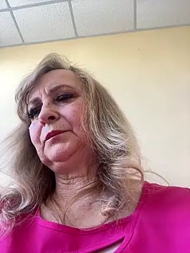 Irina2909xh online show from June 5, 2026, 8:53 am