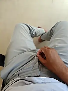 Snapshot of Big_boss_ind chatting on March 26, 2026, 5:02 am Big boss ind online show from March 26, 2026, 5:02 am