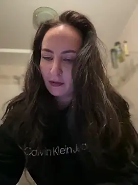 itsCassie online show from December 21, 2025, 4:47 pm