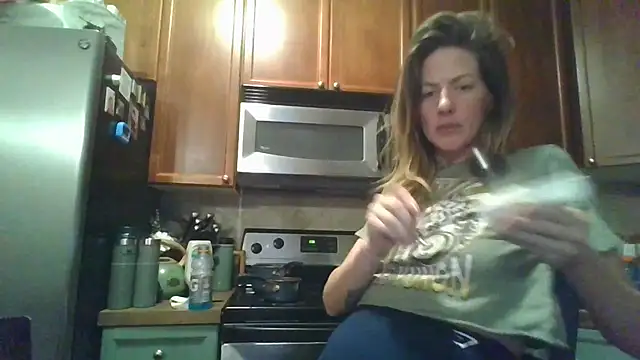 RhodesXO online show from March 8, 2026, 6:39 am