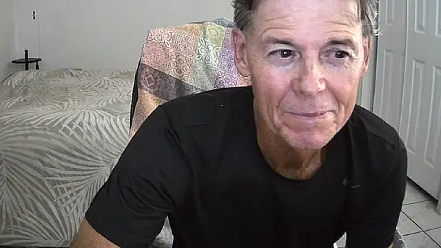 nakeedcowboi65 online show from November 5, 2025, 8:09 pm