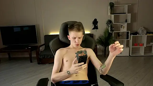 Snapshot of arlekincrop chatting on September 20, 2025, 1:34 pm arlekincrop online show from September 20, 2025, 1:34 pm