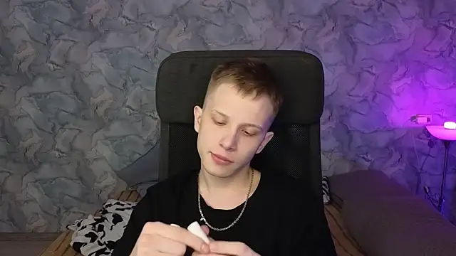 Snapshot of arlekincrop chatting on February 10, 2026, 12:26 am arlekincrop online show from February 10, 2026, 12:26 am