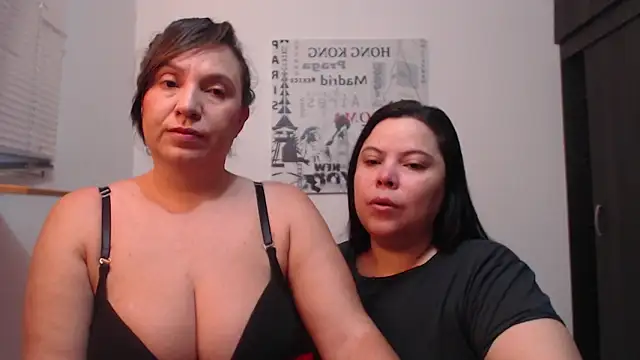 Snapshot of Aaa____ chatting on October 27, 2025, 11:14 am Aaa online show from October 27, 2025, 11:14 am