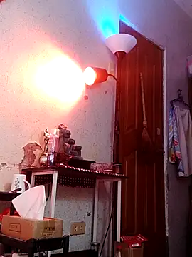 QueenSoreal online show from February 5, 2025, 6:59 pm