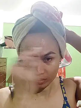 QueenSoreal online show from September 18, 2025, 5:15 pm