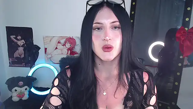 Snapshot of Evelyn_Sheeran chatting on May 26, 2026, 6:20 am Evelyn Sheeran online show from May 26, 2026, 6:20 am