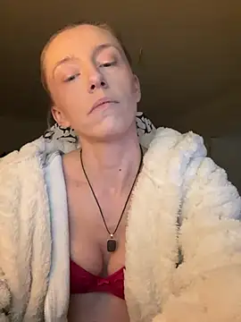 Snapshot of Heidi_Harper chatting on January 17, 2025, 4:47 pm Heidi Harper online show from January 17, 2025, 4:47 pm