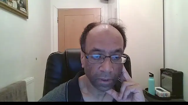 Snapshot of rauncher1 chatting on February 1, 2026, 9:19 am rauncher1 online show from February 1, 2026, 9:19 am