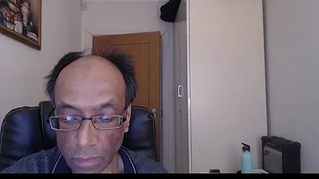 Snapshot of rauncher1 chatting on February 18, 2026, 9:49 am rauncher1 online show from February 18, 2026, 9:49 am