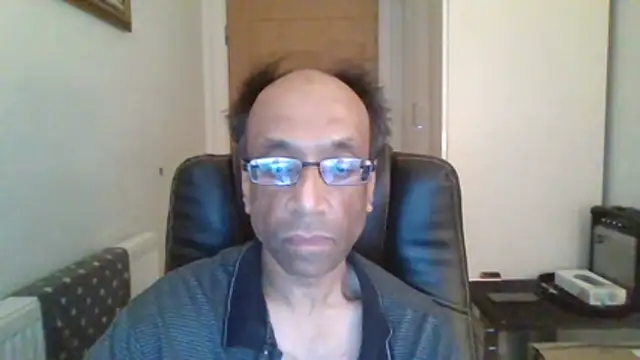 Snapshot of rauncher1 chatting on February 23, 2026, 11:57 pm rauncher1 online show from February 23, 2026, 11:57 pm