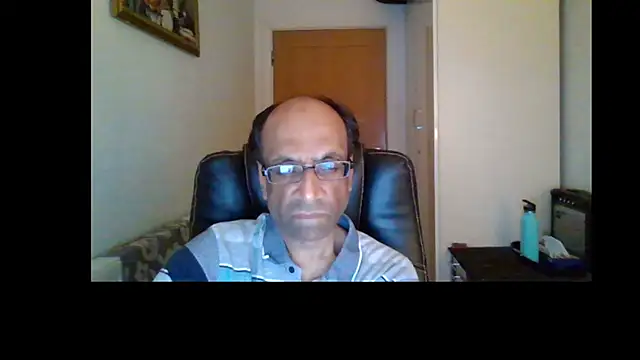 Snapshot of rauncher1 chatting on July 11, 2026, 10:33 pm rauncher1 online show from July 11, 2026, 10:33 pm