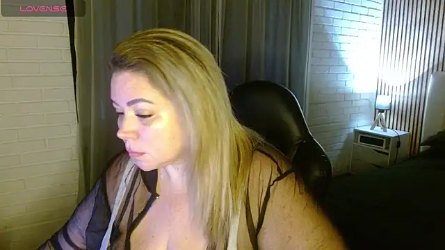 bella savati online show from March 10, 2026, 10:04 pm