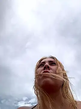 Snapshot of Brittanyrosexx chatting on October 7, 2025, 7:55 pm Brittanyrosexx online show from October 7, 2025, 7:55 pm