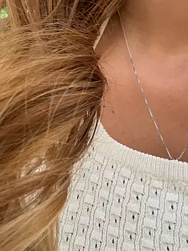 Snapshot of Brittanyrosexx chatting on October 9, 2025, 8:07 pm Brittanyrosexx online show from October 9, 2025, 8:07 pm