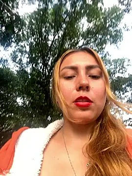 Snapshot of Brittanyrosexx chatting on November 13, 2025, 8:30 pm Brittanyrosexx online show from November 13, 2025, 8:30 pm