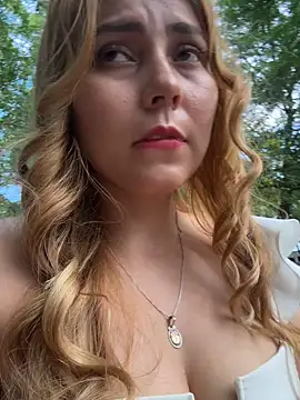 Snapshot of Brittanyrosexx chatting on November 16, 2025, 8:47 pm Brittanyrosexx online show from November 16, 2025, 8:47 pm