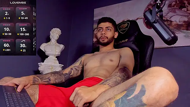 Snapshot of alessandro_duty chatting on March 12, 2025, 1:03 am alessandro duty online show from March 12, 2025, 1:03 am