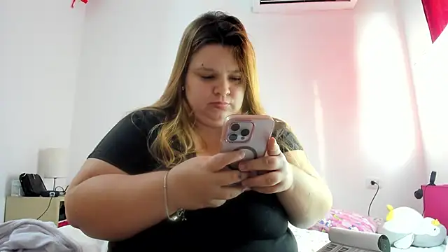 Blondylicious online show from March 5, 2025, 9:48 pm