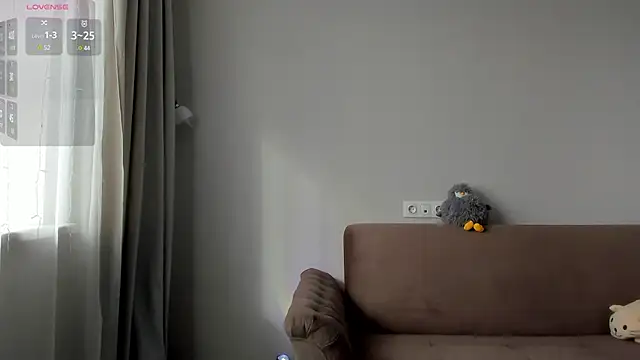 Snapshot of goodtobeshy chatting on February 16, 2025, 9:04 am goodtobeshy online show from February 16, 2025, 9:04 am