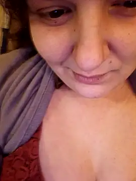 Snapshot of Cutegirlforyou chatting on January 6, 2025, 8:24 am Cutegirlforyou online show from January 6, 2025, 8:24 am