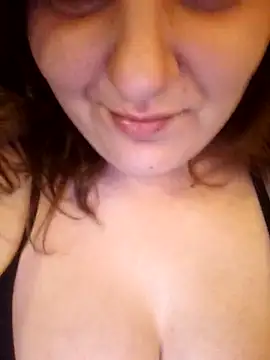 Snapshot of Cutegirlforyou chatting on March 8, 2025, 8:22 am Cutegirlforyou online show from March 8, 2025, 8:22 am