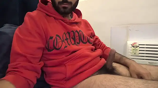 Snapshot of brownie_cake_cb chatting on February 27, 2025, 11:52 am brownie cake cb online show from February 27, 2025, 11:52 am