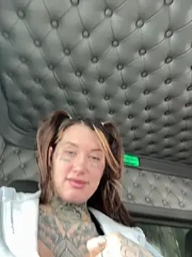 lexymarie online show from January 18, 2026, 4:22 pm