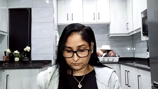 Indiankushy online show from July 28, 2026, 8:52 pm