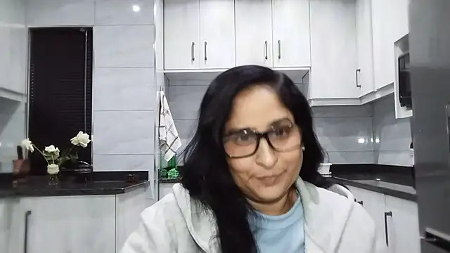 Indiankushy online show from July 29, 2026, 6:17 pm