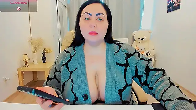 Nina Hopper online show from March 30, 2026, 1:34 pm