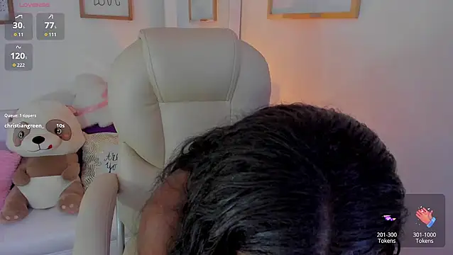 zobe love online show from February 5, 2026, 5:28 pm