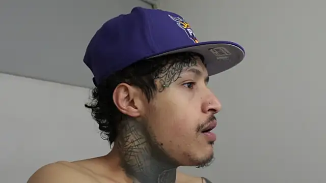 Snapshot of trieone chatting on January 9, 2025, 4:08 am trieone online show from January 9, 2025, 4:08 am