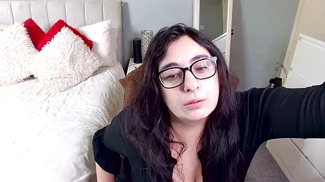 Snapshot of Curvy_bigtitts chatting on December 16, 2024, 4:34 am Curvy bigtitts online show from December 16, 2024, 4:34 am