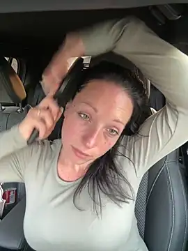 Viola Beck online show from March 5, 2025, 6:33 am