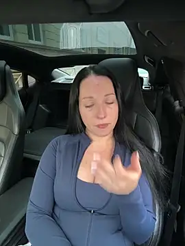 Viola Beck online show from February 8, 2026, 9:23 am