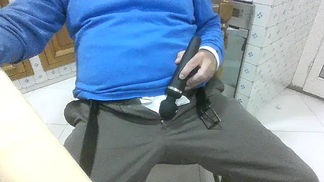 Snapshot of polloiw chatting on October 7, 2025, 2:47 pm polloiw online show from October 7, 2025, 2:47 pm