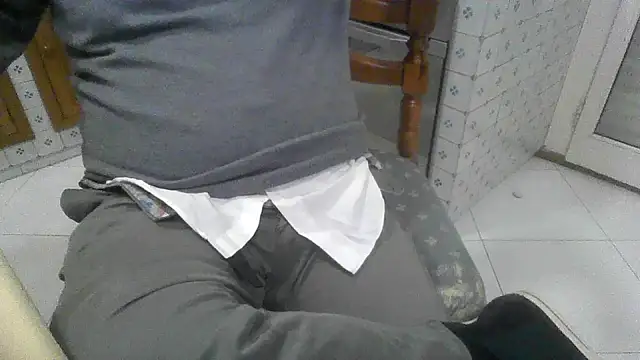 Snapshot of polloiw chatting on October 27, 2025, 5:44 am polloiw online show from October 27, 2025, 5:44 am