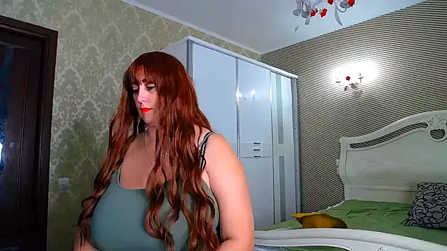 Snapshot of Evelyn_Shy chatting on December 5, 2024, 10:01 am Evelyn Shy online show from December 5, 2024, 10:01 am