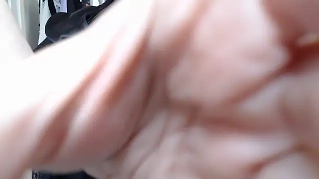 Mika Passion online show from September 26, 2025, 8:18 am