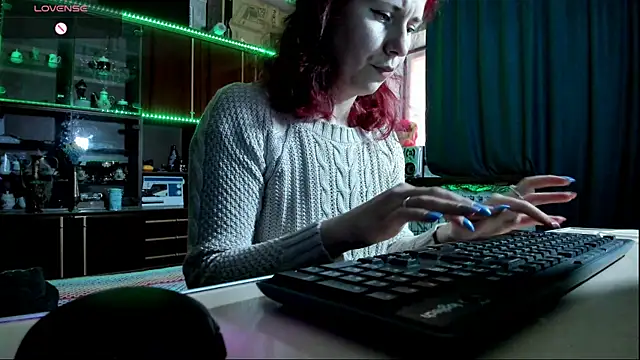 pa1e pr1ncess online show from February 2, 2025, 1:30 pm