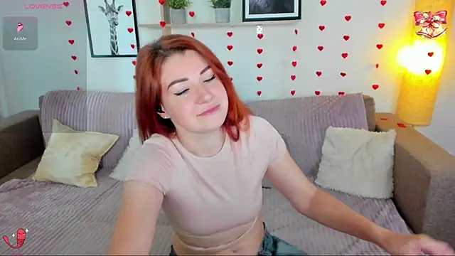Creamy Lissa online show from August 3, 2026, 12:21 pm